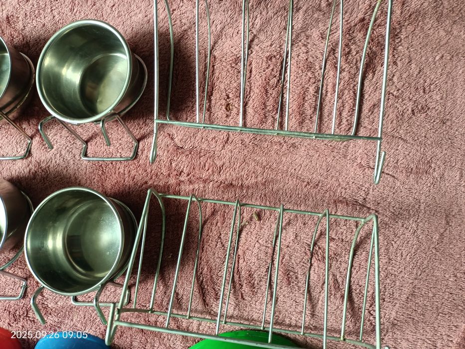 Годівнички, ясла для сіна гризунам в клітку