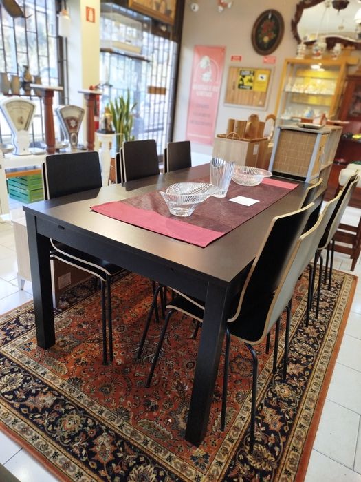 Mesa e 13 Cadeiras Ikea