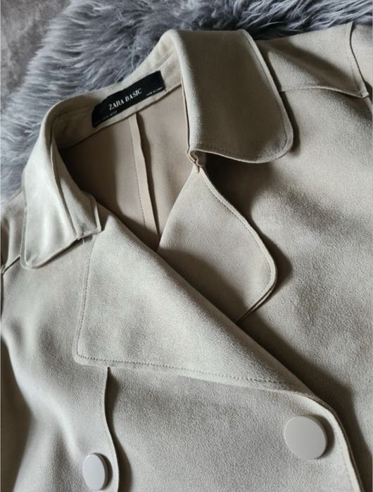 Жіночий тренч Zara молочний замшевий