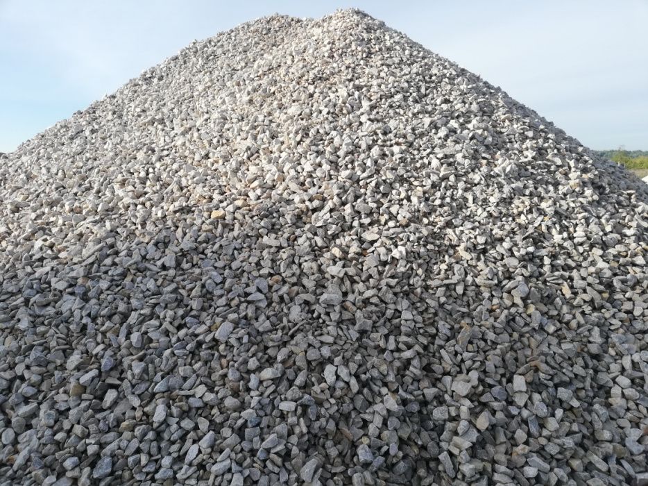 Kamien kolorowy,kruszywo,granit,tłuczeń,kliniec,piach,ziemia,tra.do6 t