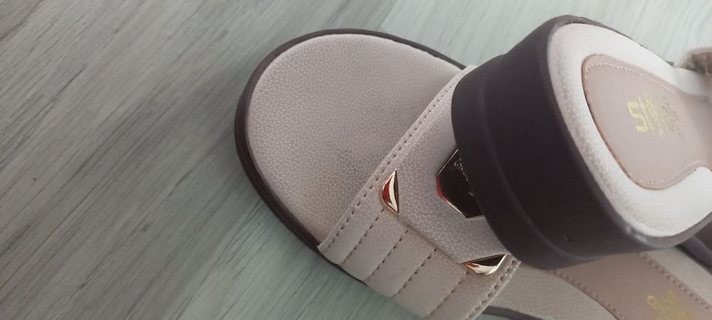 Klapki damskie stylo