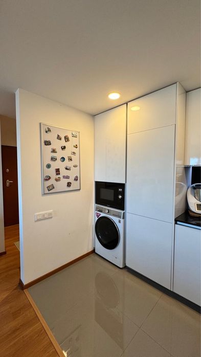 T1+1 Mobilado | Prédio de 2021 | Penúltimo andar | Varanda | Garagem Ampla | Junto ao Hospital São João - Porto