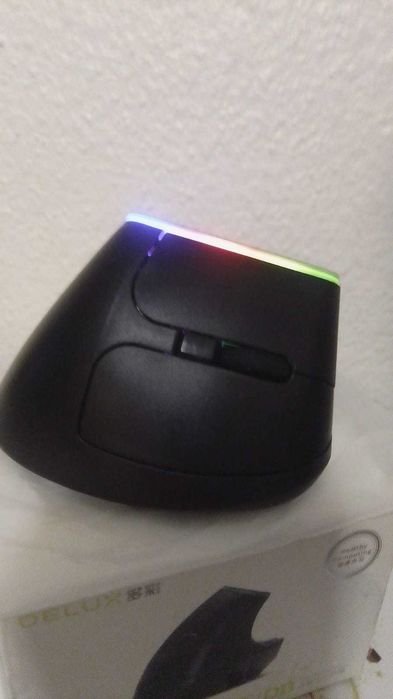 Rato Vertical Ergonómico Delux M618C Preto - Novo!!