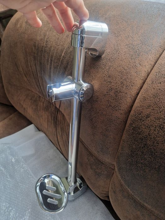 Стійка для душу  з мильницею