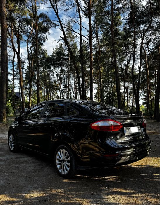 Ford fiesta. Ford.