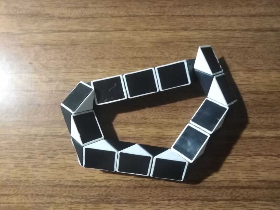 Игрушка змейка складная