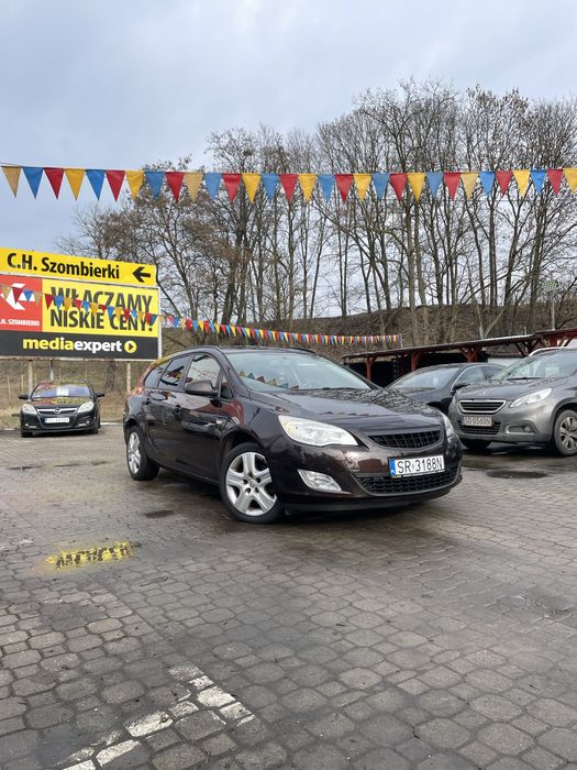Opel Astra J 1.4 turbo benzyna*Tempomat*Klima*Grzana Kierownica*Tanio