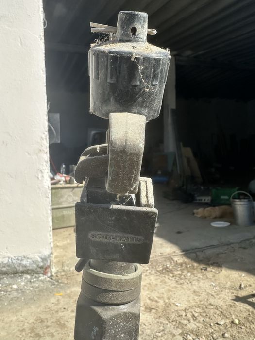 Aspressor de rega ( canhão) com um bico