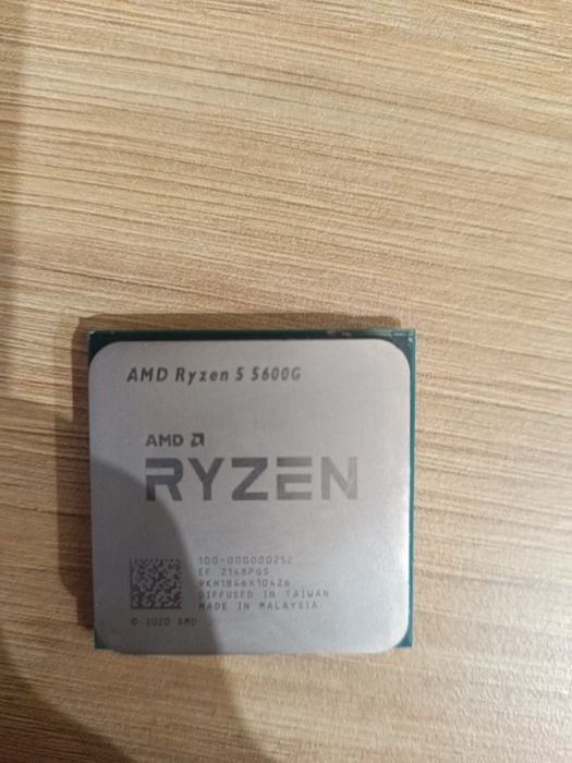 Ryzen 5 5600g + 32gb Kingston fury 3200 + gigabyte gaming x v2