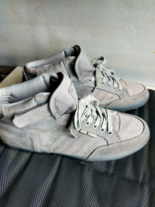 Buty sportowe sneakersy trampki Jack & Jones  skóra zamszowe 42/27 cm