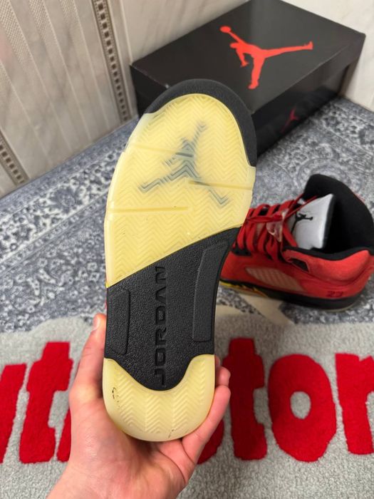 Jordan 5 retro DUNK ON MARS