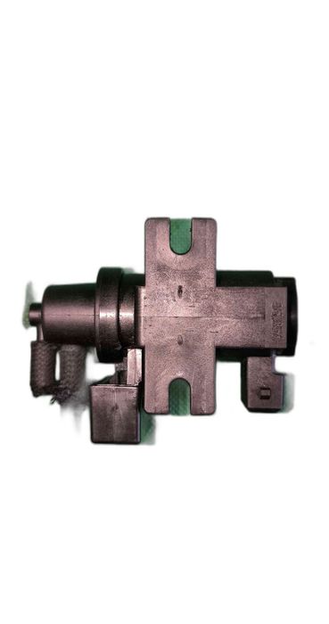 Válvula solenoide turbo 7796634 - BMW X3