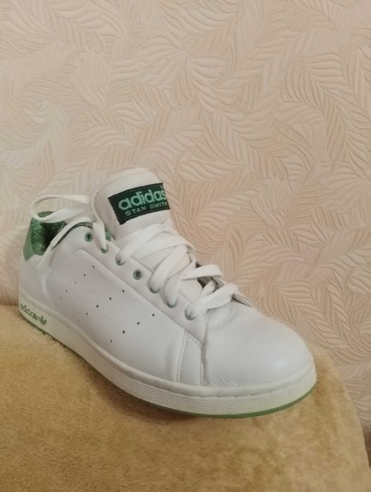 Кросiвки Адидас р.40-41 модель STAN SMITH стан новий  м.Миколаiв