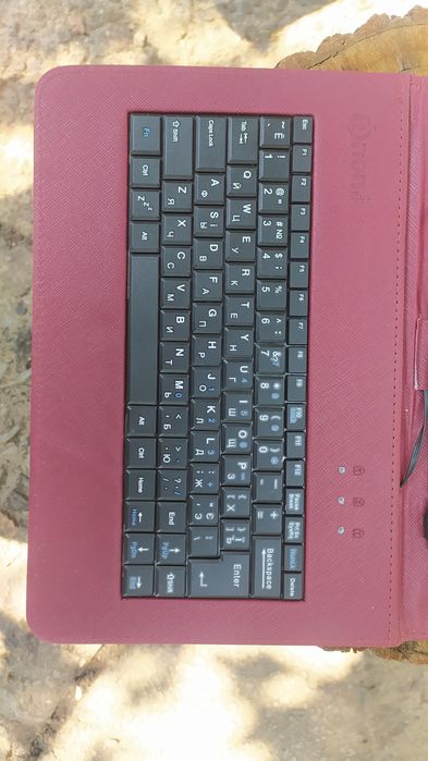 Планшет Bravis np 101