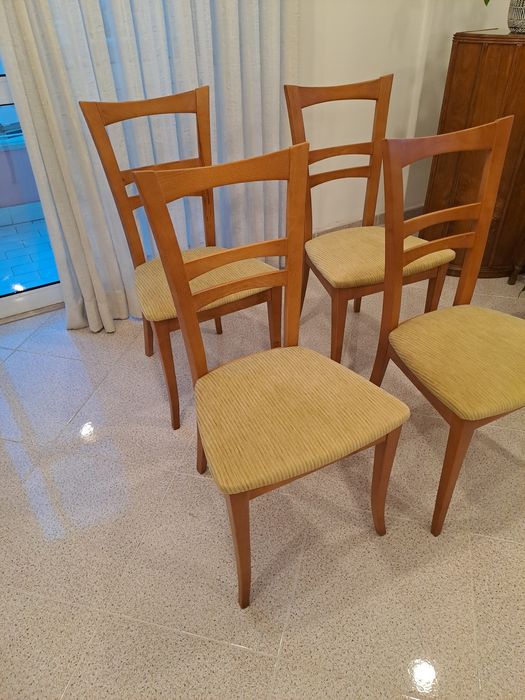 4 Dining Room Chairs64285666042497121