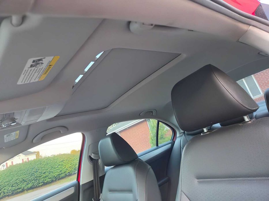 Volkswagen Jetta      2013