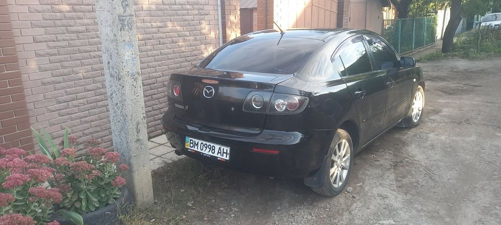 Продам автомобиль Mazda 3
