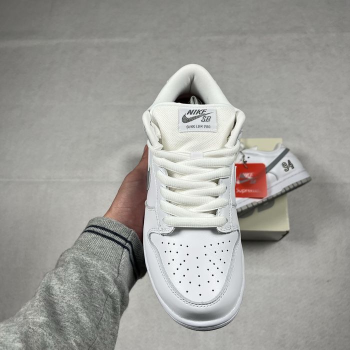 Nike SB Dunk Low Supreme 94 White Matellic Silver Tamanho 39