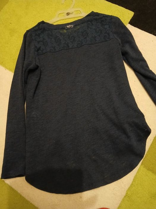 Bluzka z koronką 152