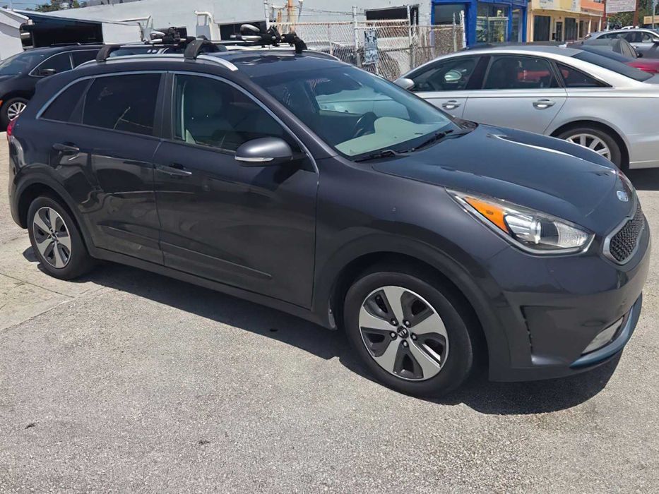 Kia Niro      2018