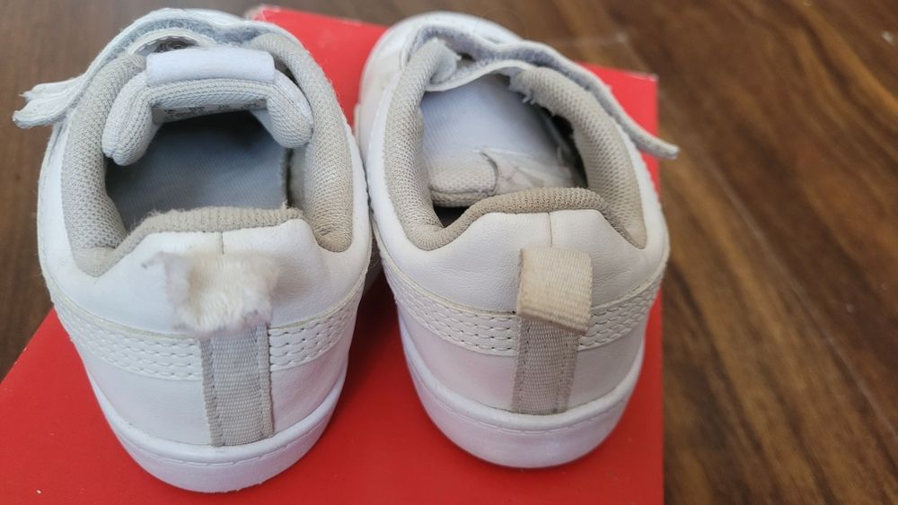 Buciki  firmy Puma rozmiar 23