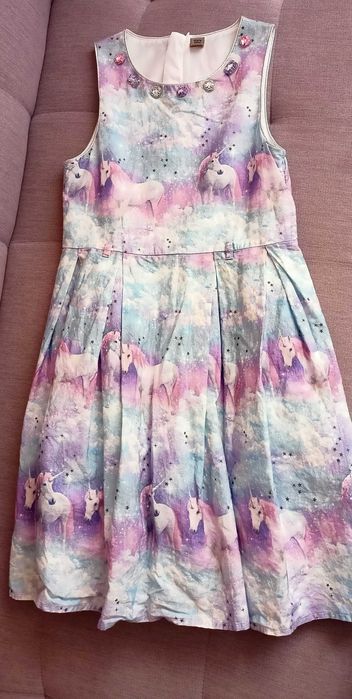 Sukienka dziewczęca r.140