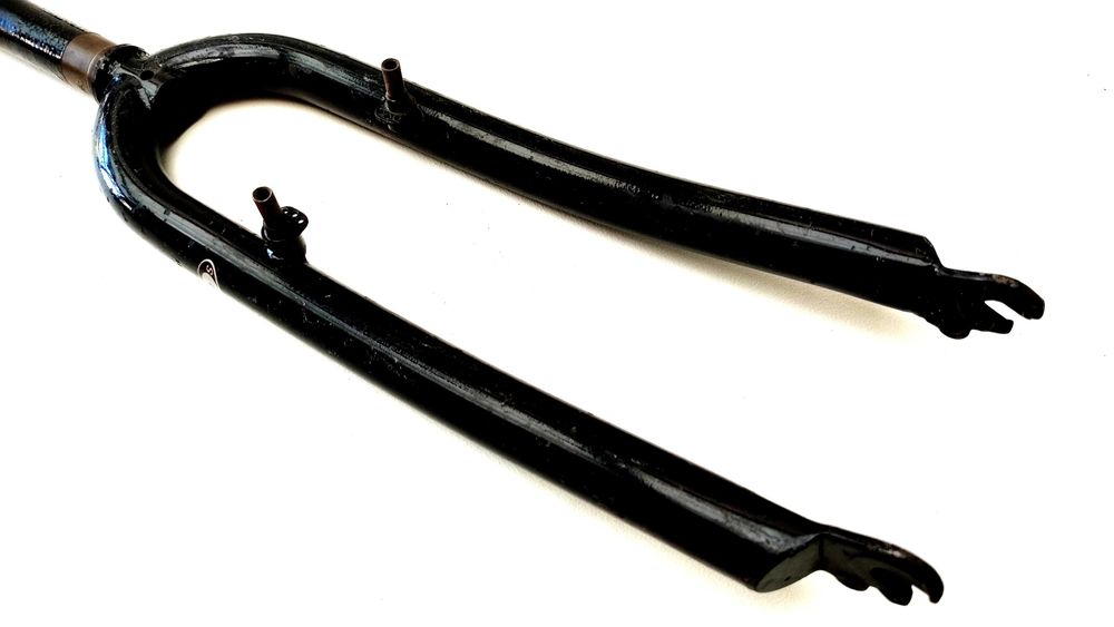 Solidny Widelec rowerowy OS Racing 1 i 1/8'' koło 26'' nr 260