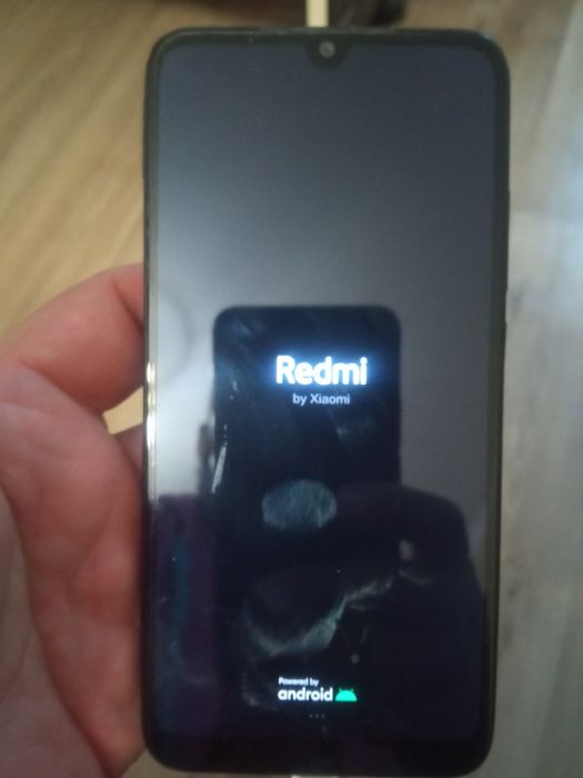 Xiaomi redmi 9.     4+1/64