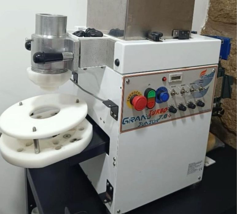 Máquina Modeladora de Salgados Formazza – Produz até 6.000 un/hora