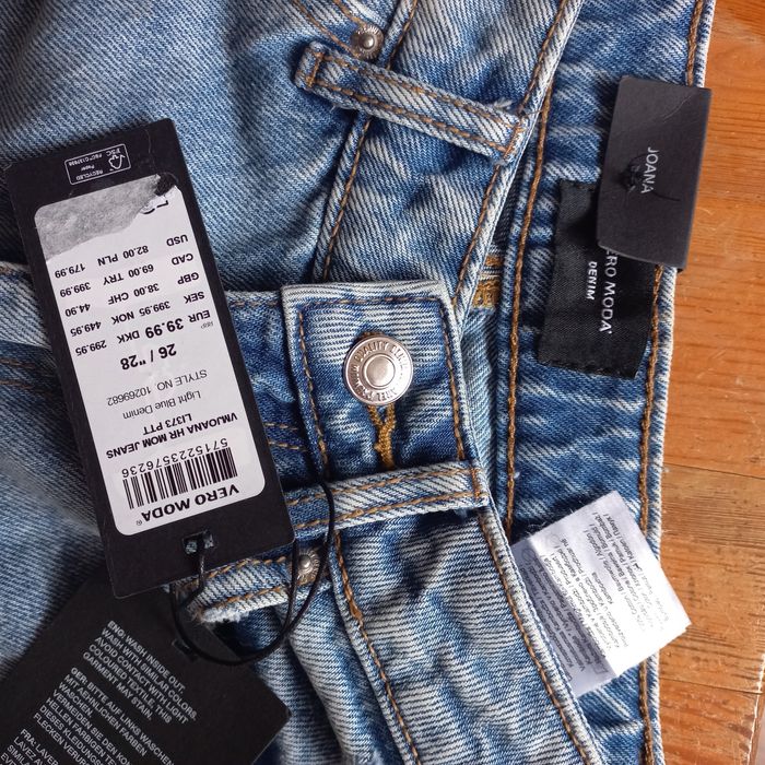 Spodnie jeansowe vero moda denim nowe z metką