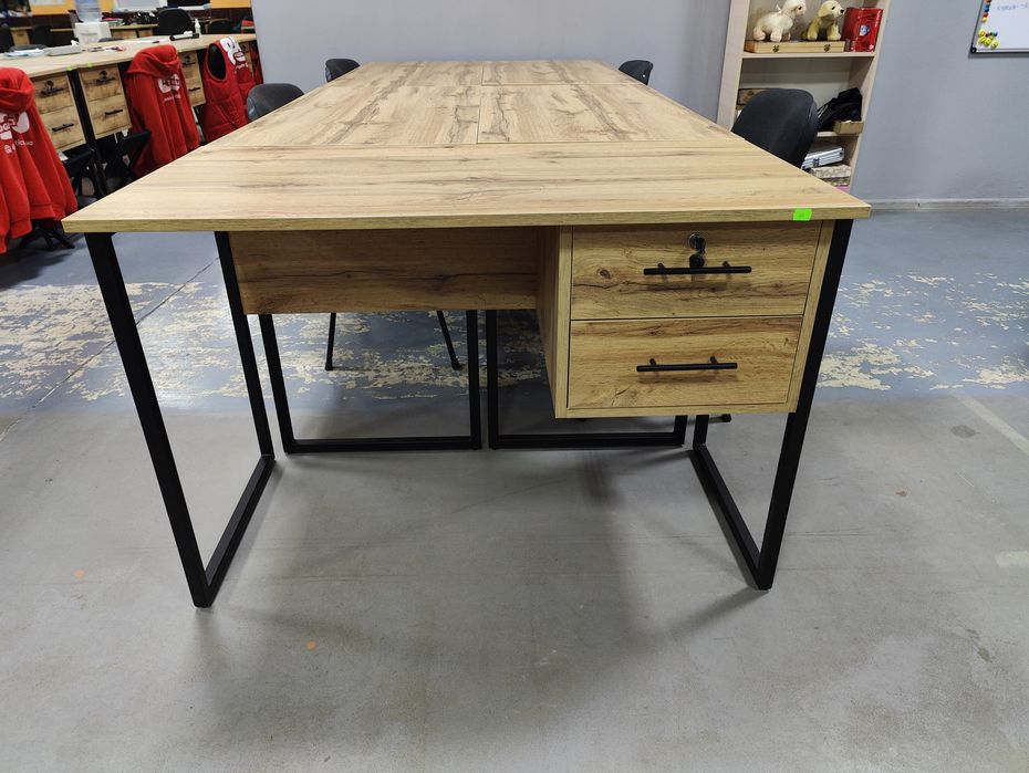 Продаж Столи комп'ютерні, офісний, для дому в стилі ЛОФТ LOFT 110*55