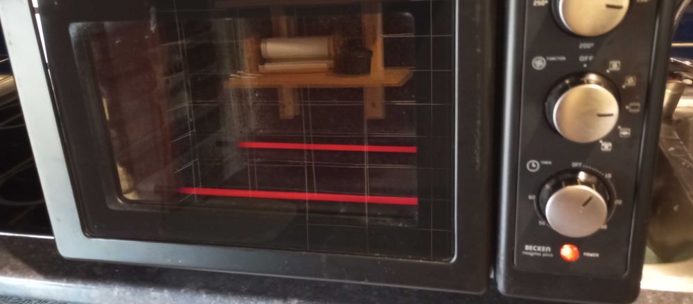 Mini-forno BECKEN Jk-3001cr 30l (Capacidade: 30 L - 1500 W)