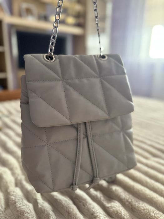 Жіноча сумка - рюкзак