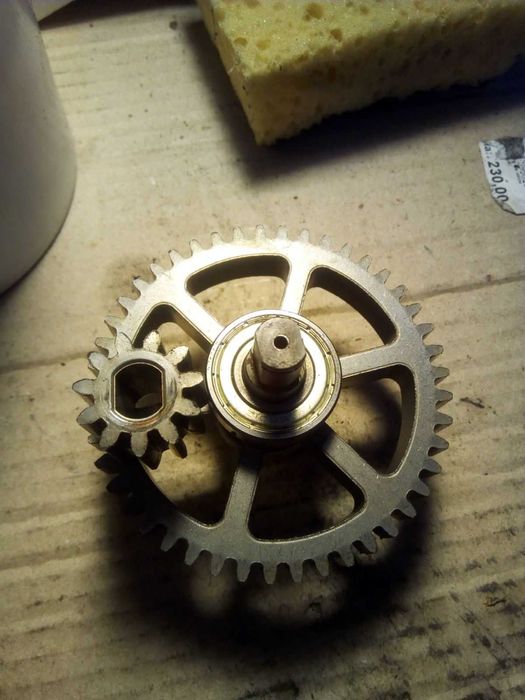 Запчастини до ланцюгових пил