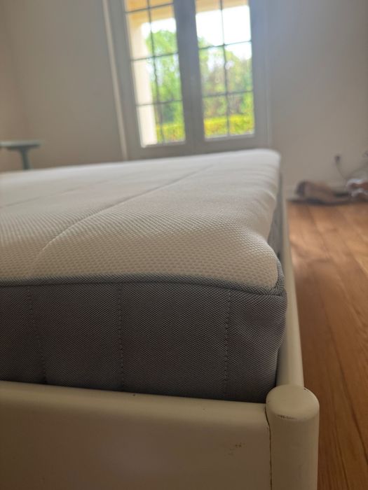 cama IKEA 160×200 cm