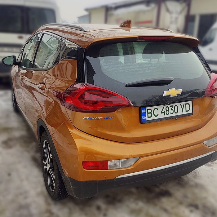 Продам Шевроле болт