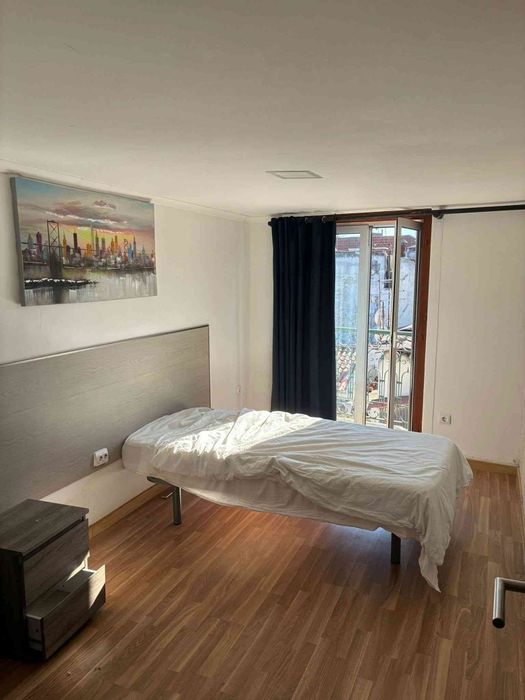 Quartos com Varanda privativa - Bairro Alto