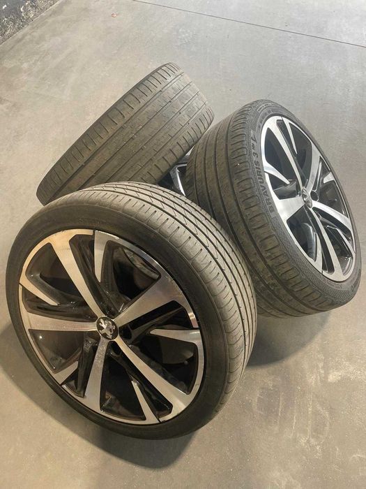 Jantes Peugeot 308 R18"