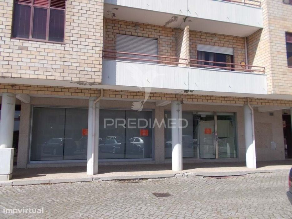 Loja / comércio Ovar — Ovar, São João, Arada E São Vicente De Pereira Jusã, Aveiro