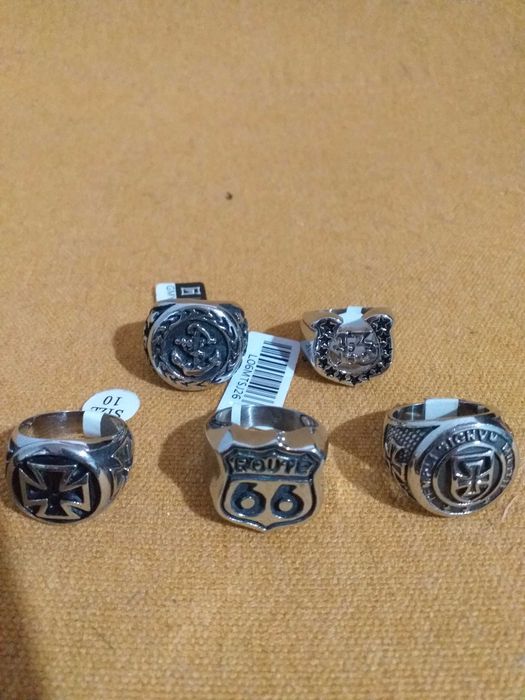 5 Anéis  Masculino em Aço Inoxidável , Vários tamanhos