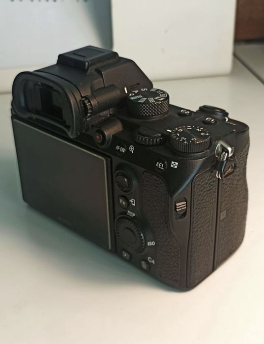 Sony a7 III como nova