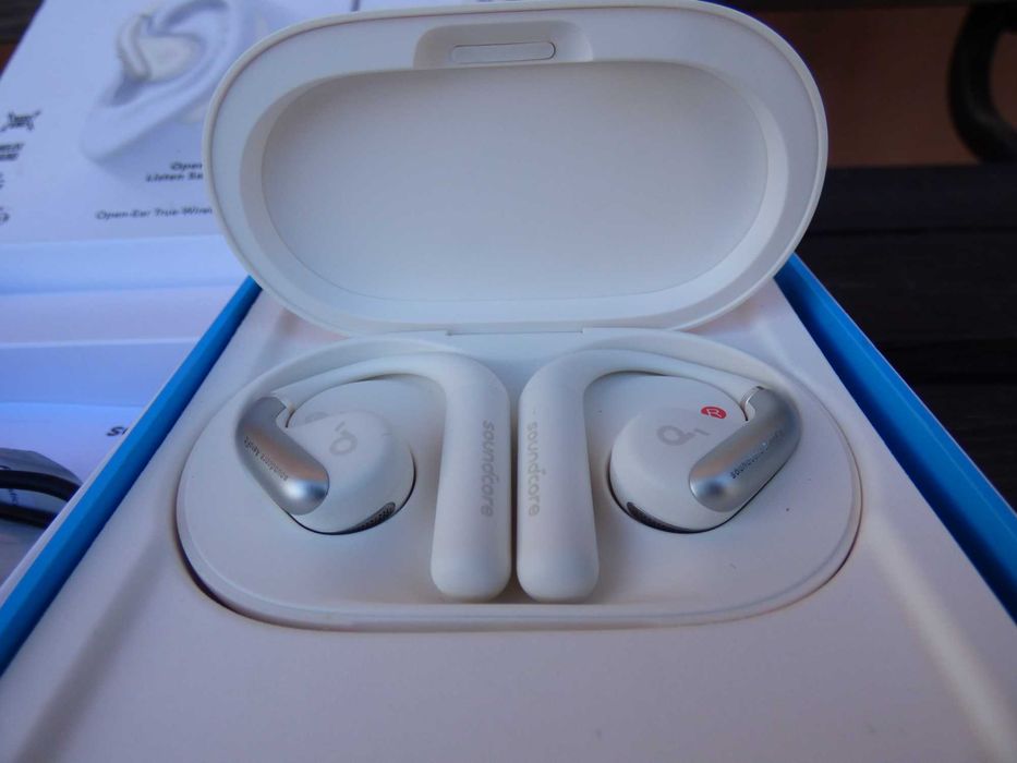 Електрошрот Навушники Навушники Anker SoundCore AeroFit Calm White