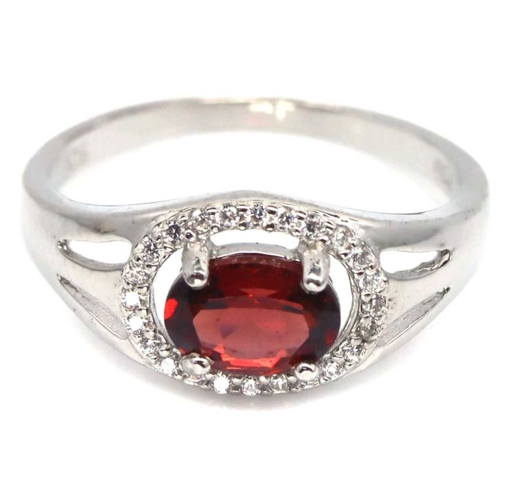 Srebrny pierścionek 925 z naturalnym granatem R14