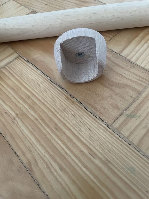 Varão para cortinado em madeira