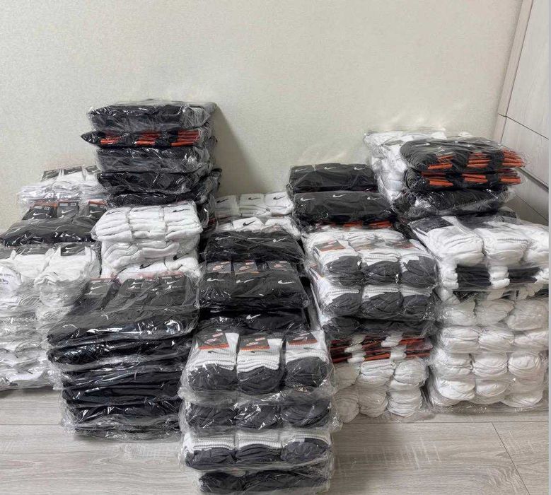 Шкарпетки Nike високі 12 пар / Набір шкарпеток Найк білі чорні. Від фабрики