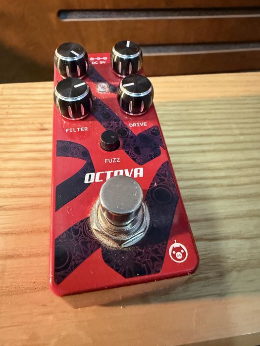 Pigtronix Octava Fuzz octave