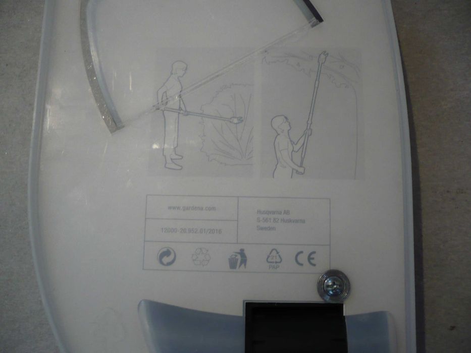 sekator do gałęzi i krzewów Gardena StarCut 160 plus