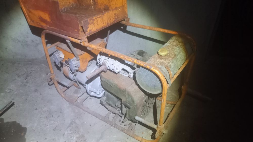 Бензогенератор 4кВт, 220В, ссср, калугатрансмаш