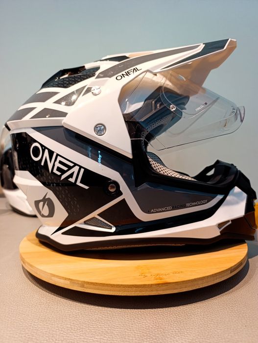 Capacete Oneal Sierra II R -S/M
