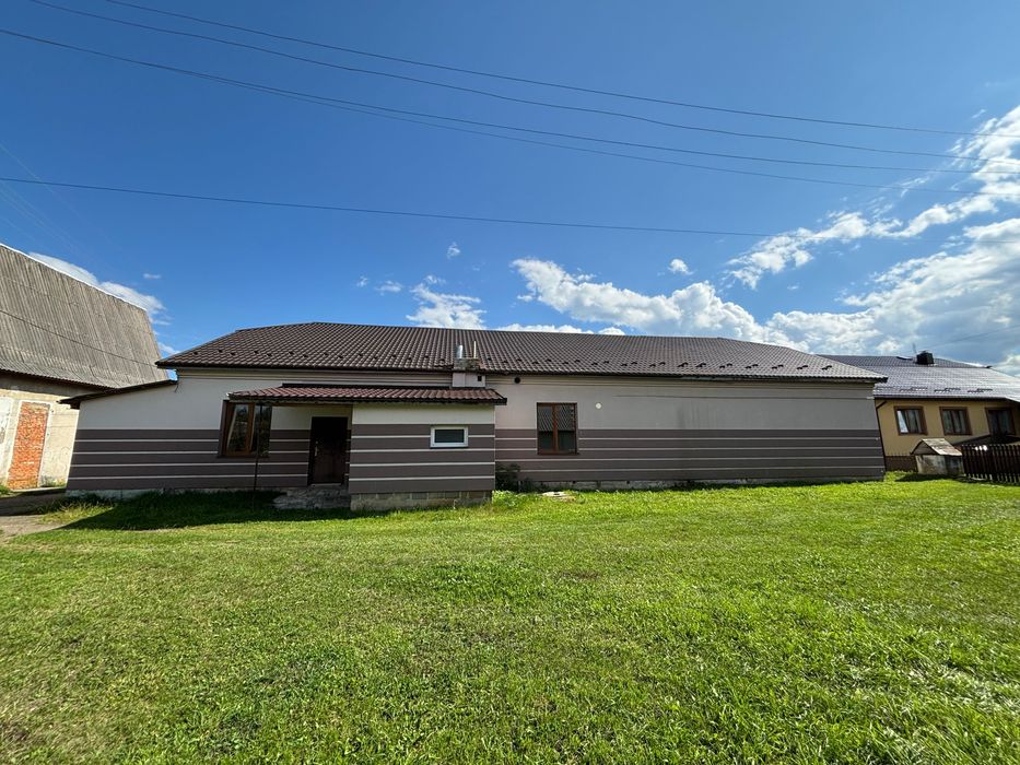 Комерційне приміщення в селі Яблунька_МА